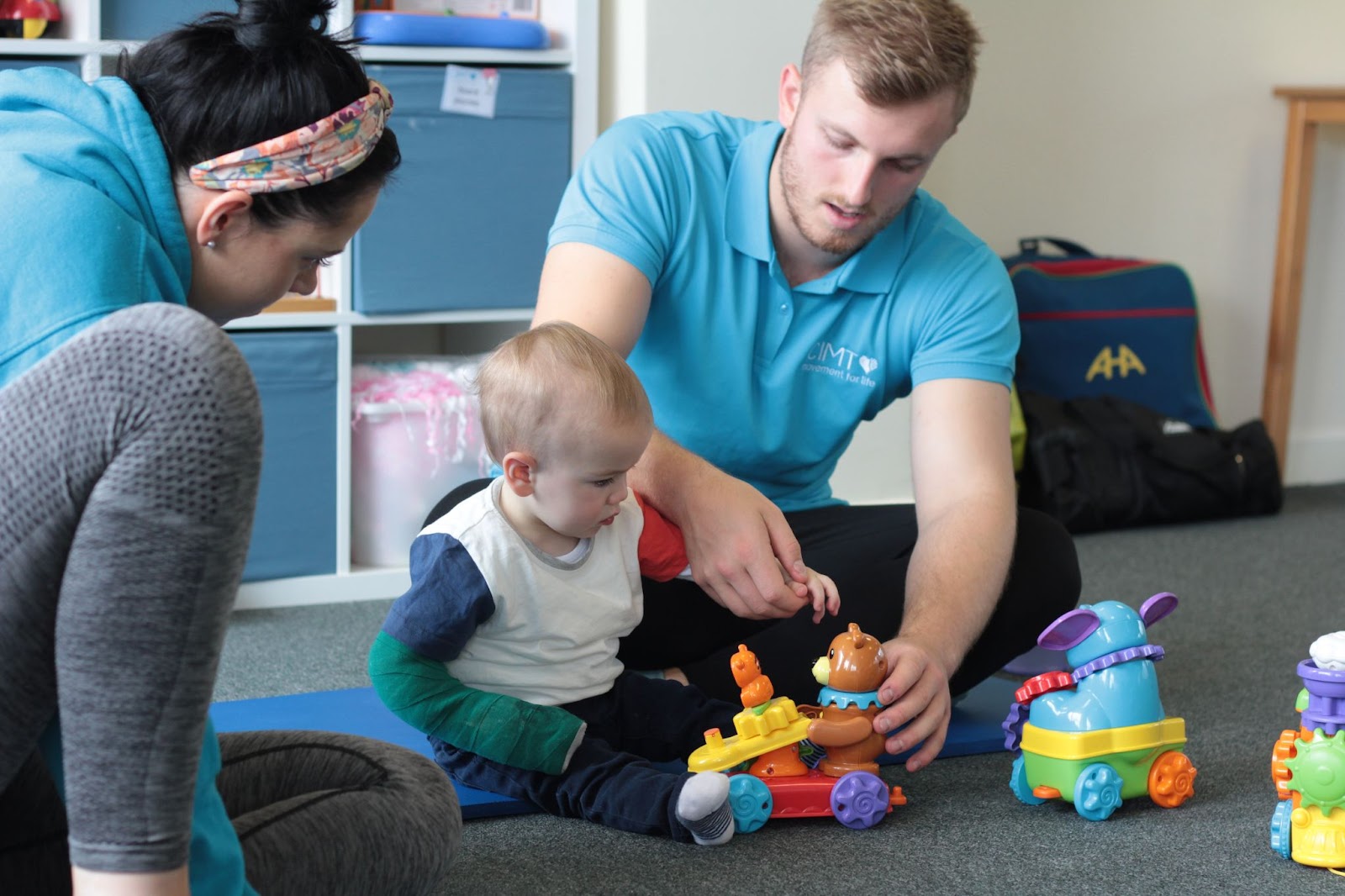 Myles playing  during CIMT treatment.